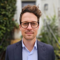 Luke Sutherland Email & Phone Number