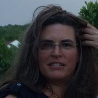 Elizabeth McLain Email & Phone Number