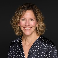 E-mail e número de telefone de Sadie Quarrier