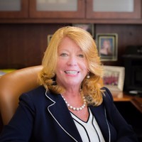 Laura Thomas Email & Phone Number