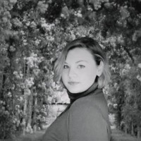Lydia Stahl Email & Phone Number