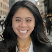 Lighting Innovations Employee Erin Raclawski's profile photo