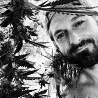 Daniel Crawdaddy Email