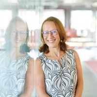 Easyfairs Employee Tina D'Hooghe's profile photo