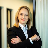 Sylwia Nedwed Email