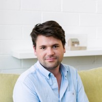 Robin Eadie Email