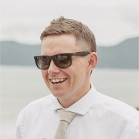 Wade McKenzie Email