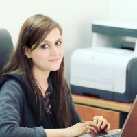 Alex Andra Email