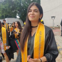 DeepStrat Employee Aarti S.'s profile photo