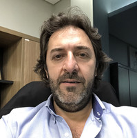 Riber Employee Fauzi Taha's profile photo