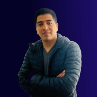 Moonflow Employee Cesar Flores's profile photo