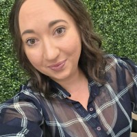 Hologenix, LLC Employee Olivia Nichols's profile photo