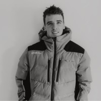 Buildmyskitrip.com Employee Oliver Battams's profile photo