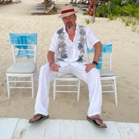 Eli Greenberg Email & Phone Number
