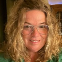 Beth Sanders