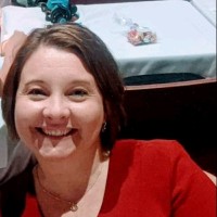 Kelli Bender Email & Phone Number