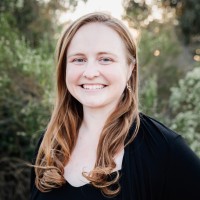 Endologix LLC Employee Melanie Houselog's profile photo