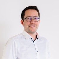 Simon Willems Email