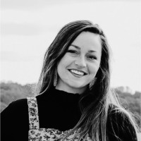 Elizabeth McQuillen Email & Phone Number