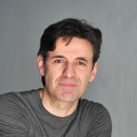 Daniel de Andrade Email
