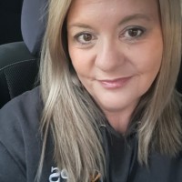Kim Hurst Email & Phone Number