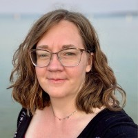 Lynn Verre Email & Phone Number