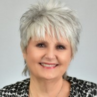 Phyllis Searcy