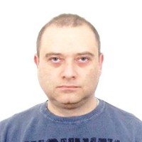 Roumen Nikolov Email