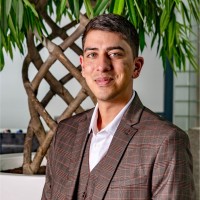 Ayush Kapoor Email