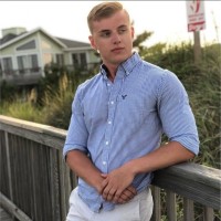 Yakshna Solutions Employee Matthew Deville's profile photo