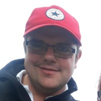 Gavin Giles Email