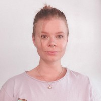 Iris Vos Email