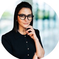 devicenow Employee Mariana Campello's profile photo