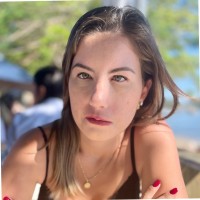 Miriane Lovato Email