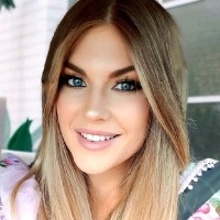 Total Beauty Network Employee Polly Roderick's profile photo