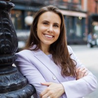 Rentana Employee Julie Blanc's profile photo