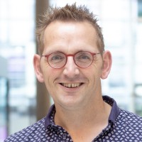 Bart Stroeken Email