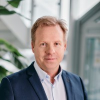 Bjørn Kringstad Email