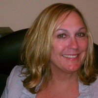 Made in the Shade Blinds & Floors Employee Lori Chenoweth's profile photo