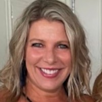 Laura Yeakle Email & Phone Number