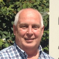 Email e telefono di Mike Regnier