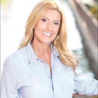 Artisan Sotheby's International Realty Employee Tiffiny Alexander's profile photo