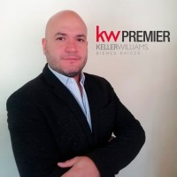 KW Premier Employee Omar López González's profile photo