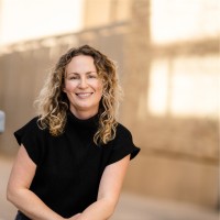 The Raleigh House Employee Lisa Lamoreaux's profile photo