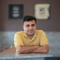 E-mail e número de telefone de Ashutosh Lawania