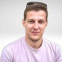 Filip Kadlečík Email