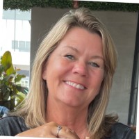 Carpell Surfaces Employee Jennifer Jones's profile photo