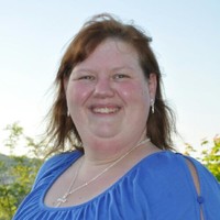 Sara Lyons