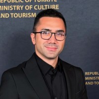 Deluxe Employee Daniel Celik's profile photo