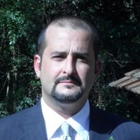 Raphael de Barros Email